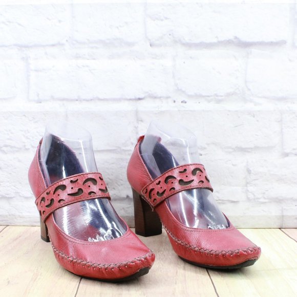Indigo Clarks Red Leather Moccasin Toe Mary Jane Pump Heel Shoes Size 8 Medium - Picture 3 of 9
